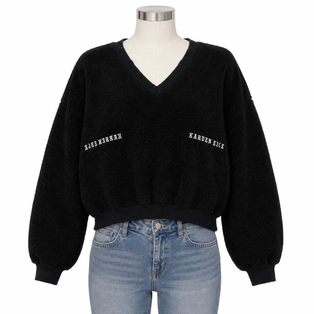 WARDEN EDGE Oversized V-Neck Sherpa Sweater Lined with Embroidered Logo  XS